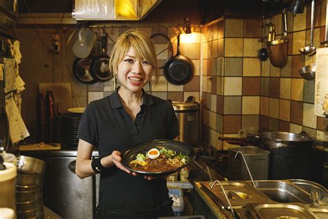 新大久保 カレー - 東京の食文化を彩るスパイスの交差点